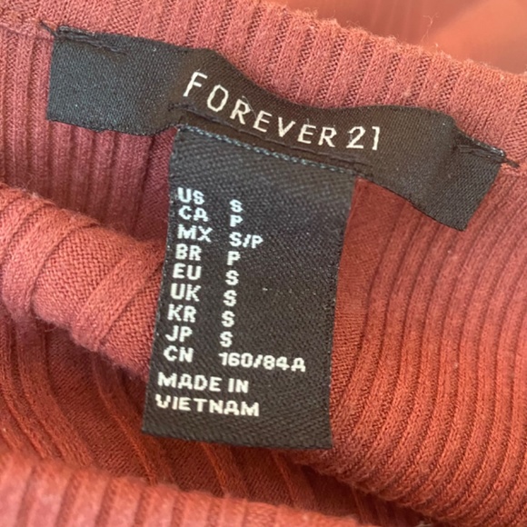 Pink 3/4 Sleeve - Forever 21 - Picture 3 of 3